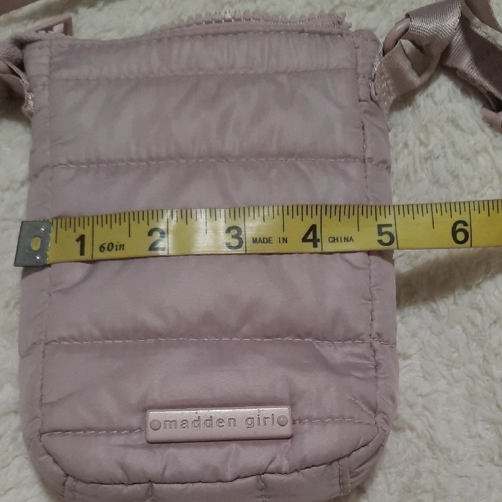 Banana Republic bundle includes